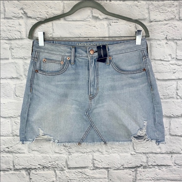 American Eagle Outfitters Dresses & Skirts - NWT American Eagle Raw Hem Distressed Denim Skirt